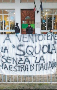 Copertina di A Ventotene senza maestra: si occupa