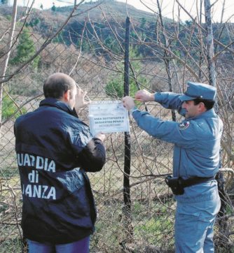 Copertina di Abruzzo, gli esperti: “L’acqua di Bussi  può ancora uccidere”