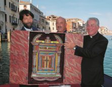 Copertina di Cacciari: “Io denuncio  dei disastri,  ma è inutile”