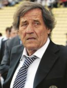 Copertina di “Capi senza statura. E Malagò non dice nulla”