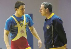 Copertina di Il miliardario e il lottatore: il ring del declino dell’impero reaganiano