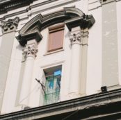 Copertina di “France’ fai la grazia, riapri le 200 chiese”