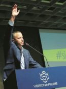 Copertina di Lega, l’addio di Tosi  a “Felpetta nera”:  “Non ti riconosco più”