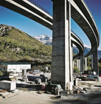 Il premier chiude i rubinetti e congela   le grandi opere