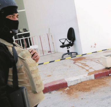 Vino e fanatismo le due facce dell’Islam tunisino