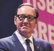 Copertina di Kevin Spacey: dopo Underwood, Nixon