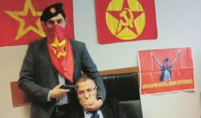Copertina di Il martire, i brigatisti e il giudice: sangue a Istanbul