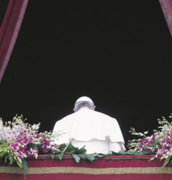 “Orge tra preti sul web”. Rimosso parroco di Taranto