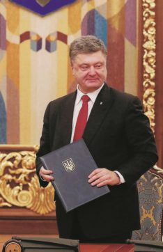 Anche a Kiev il potere arricchisce chi ce l’ha