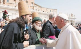 Copertina di Papa Francesco e il massacro armeno:  il sultano Erdogan “rifiuta il dialogo”