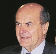 Copertina di Dieci di meno contro Renzi sulla legge elettorale