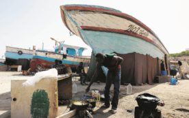 Copertina di Ci bombardano? Siamo armati, ci difenderemo