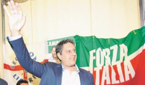 Copertina di “Grigio Toti” e poi il nulla: al Nord  FI è ai domiciliari