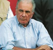 Copertina di Moggi mi ha rovinato, ora finalmente pagherà