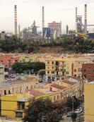 Copertina di La bonifica  al risparmio di Tamburi, il quartiere dei veleni