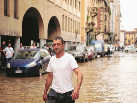 Copertina di La Milano dell’Expo teme di finire “sotto la merda del Seveso”