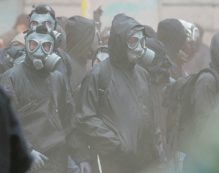 Copertina di I 500 neri tra i fumogeni “Fermi tutti, ora l’assalto”