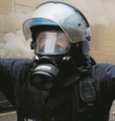 Copertina di “Mai tante molotov, siamo stati costretti a ‘spegnere’ due di noi”