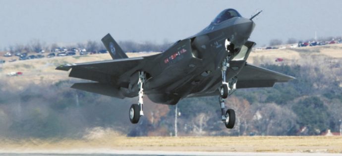 Copertina di F-35, la truffa continua: trovati altri 61  difetti