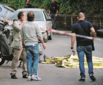 Copertina di De Luca City, la mafia uccide per le elezioni