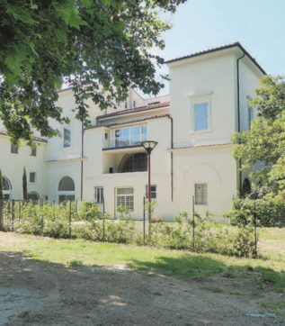 E Nardella “regala” il tesoro di Firenze all’amico di Dell’Utri