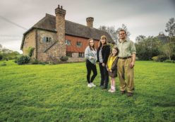 Copertina di Care lobby,  tenetevi pure   il  miliardo