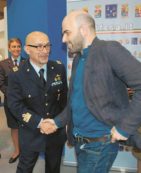 Copertina di Gufo chi molla: Saviano attacca Matteo e i forzati dell’ottimismo