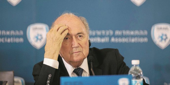 Copertina di Le balle di Blatter  e il tango dei mister