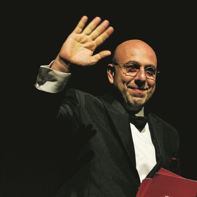 Paolo Virzì risponde al nobile fiorentino che chiede il sequestro del suo film Cinque Secondi: “Mi spiace si sia sentito disonorato…”