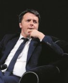 Copertina di In campagna permanente: l’importante è comparire