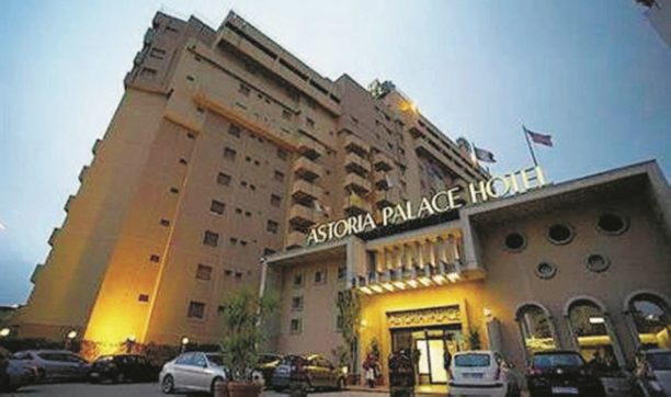 Valtur, supermarket Despar e hotel: tutti “sigillati”