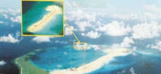 Copertina di Cina, La grande muraglia è sabbia in mezzo al mare