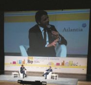 Copertina di Renzi monarca: sceglie Salvini  e minaccia i “suoi” dissidenti