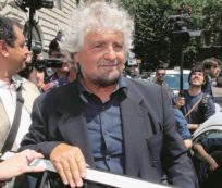 Copertina di Guai agli emulatori dell’acropoli