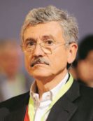 Copertina di D’Alema, Stiglitz e Piketty: “Cara Europa, evita questa brutta pagina e aiuta i greci”