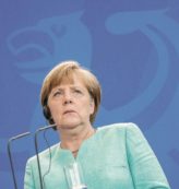 Copertina di La grande coalizione che odia la Cancelliera