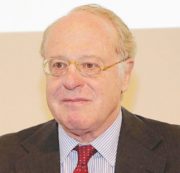 Copertina di Ora i manager si addolciscono le regole: perdono la poltrona solo se condannati