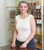 Copertina di “Dormire sotto un ponte  è meglio che indebitarsi”