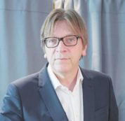 Copertina di “Schulz e gli altri euroburocrati si sono persi nei cavilli e ora siamo sul baratro”