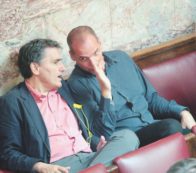 Copertina di Da Bruxelles ad Atene Tsipras alla resa dei conti