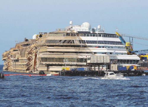 “Schettino lasciò la nave e a bordo non ci fu scampo”
