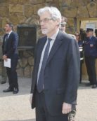 Copertina di De Vincenti: “Ma a mio carico non c’è  niente, perché scrivete di me?”