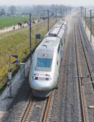 Copertina di La  folle corsa di Tokyo e l’efficienza tedesca: ecco come si usa l’Av