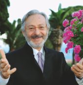 Copertina di “Quante carriere politiche costruite su noi omosessuali”