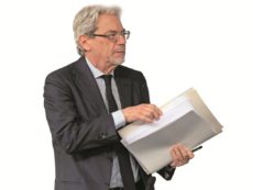 Copertina di Taranto, Savona: l’inchino dei sindacati alle aziende