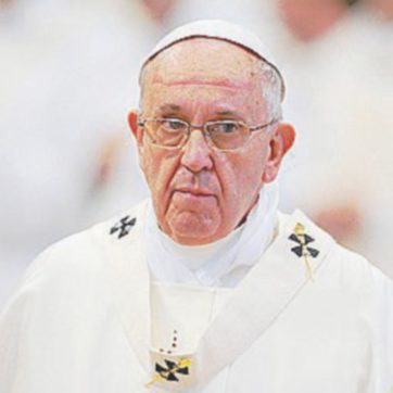 Bergoglio, via il medico. Ecco la sanità alla vaticana