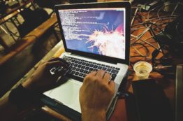 Copertina di Il piano del libanese e la proposta  da 500mila dollari