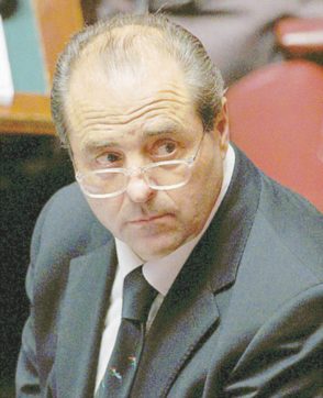 “Napolitano mi fece fuori dalla politica”