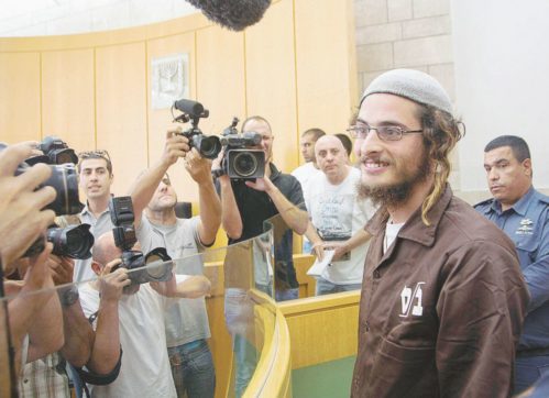 Governo, palestinesi, cristiani:  tutti i nemici di Ettinger l’ultrà