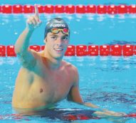 Copertina di Paltrinieri oro nei 1500. Giallo sul ritiro cinese